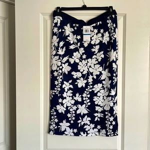 Floral Fitted Skirt